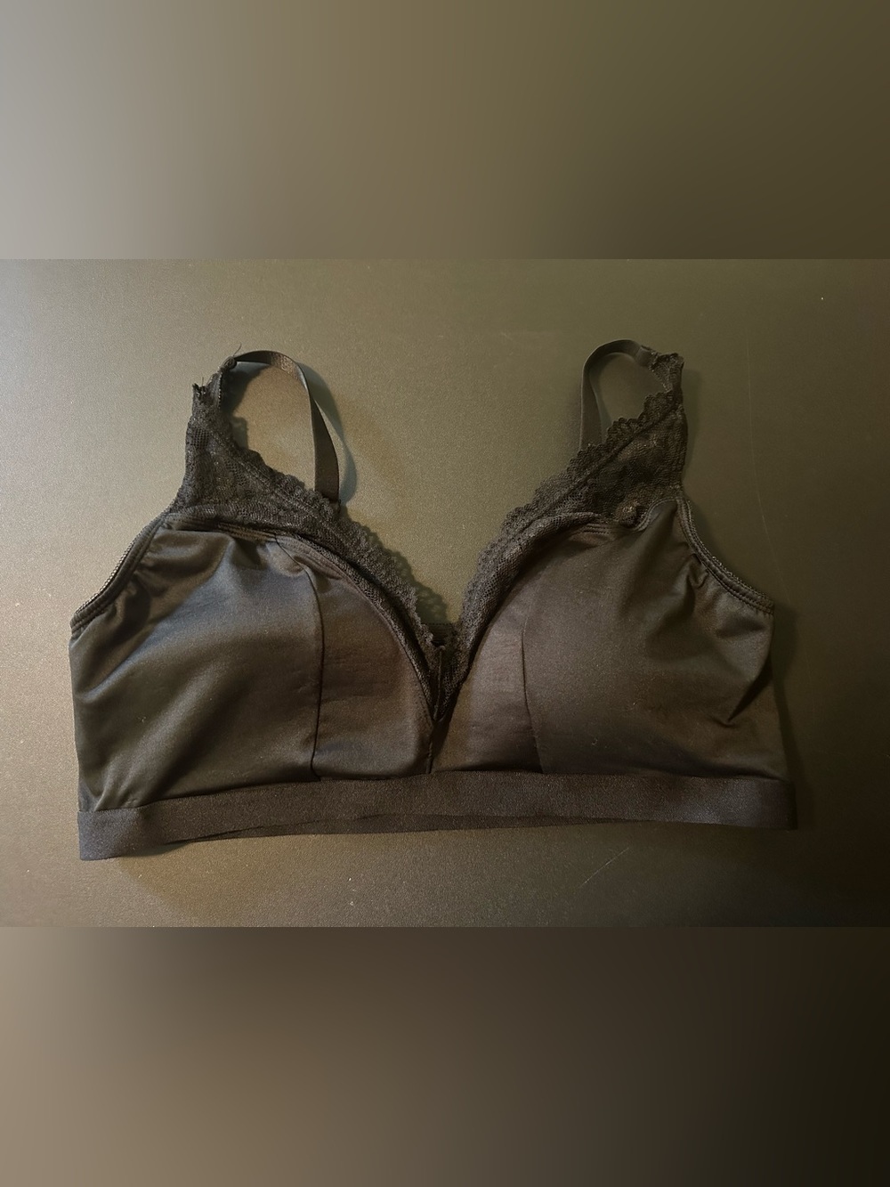 Torrid Lightly Lined Smooth Bralette, Black, Size 2 (2X 18-20), Gently Used - Picture 4 of 6